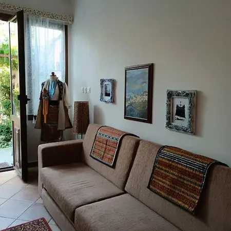 Holiday home κυανον παραδοσιακή μονοκατοικία στην Florina