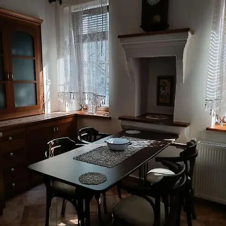 κυανον παραδοσιακή μονοκατοικία στην Holiday home