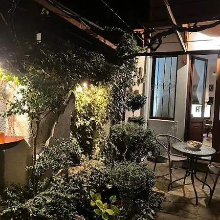 Holiday home κυανον παραδοσιακή μονοκατοικία στην *